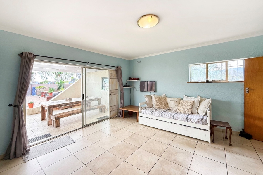 4 Bedroom Property for Sale in Bothasig Western Cape